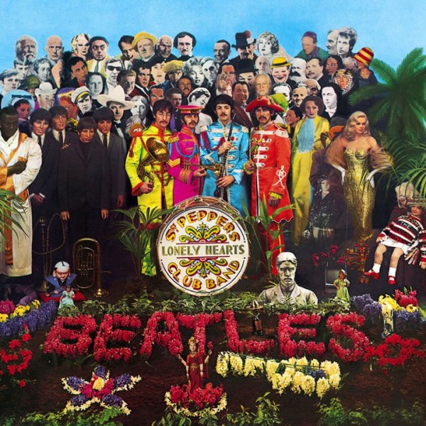 Sgt Pepper's Lonely Hearts Club Band Cover Wallpaper