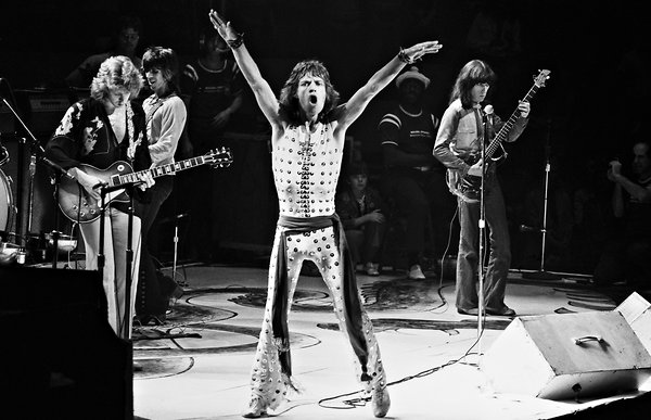 the rolling stones mick jagger in 1972 live concert