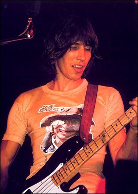 roger waters on bass