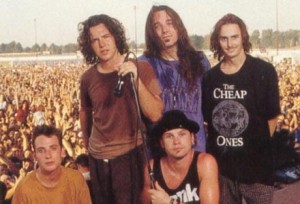 pearl jam live on stage 1992