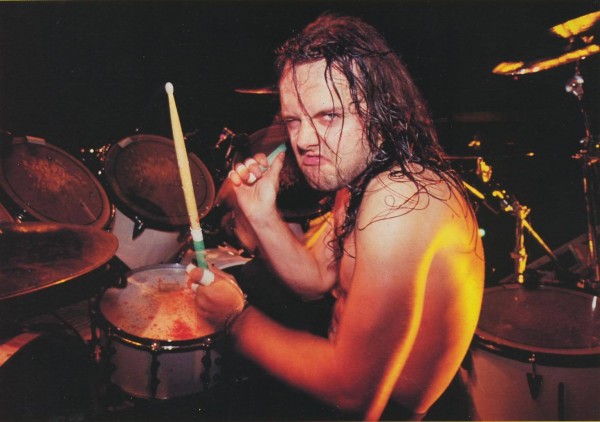 Lars ulrich metallica on drums bloody hands wallpaper