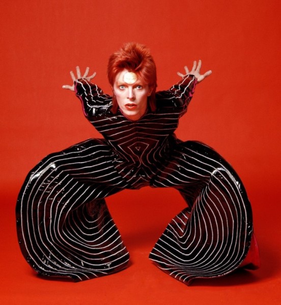 David Bowie costume wallpaper