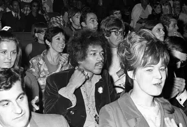 Today in 1968 At the Generation Club in New York, Jimi Hendrix, Joni Mitchell, B.B. King, Richie Havens and Buddy Guy take the stage for a jam session in tribute to Martin Luther King Jr who was killed three days