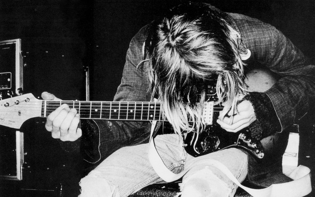 Kurt Cobain black and white hd wallpaper