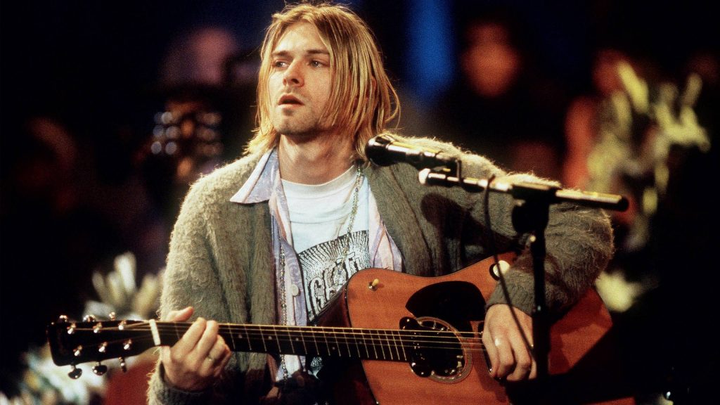 Kurt Cobain wallpaper performing in New York MTV Unplugged