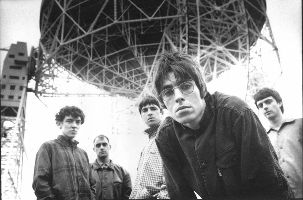 Oasis band large wallpaper desktop background.